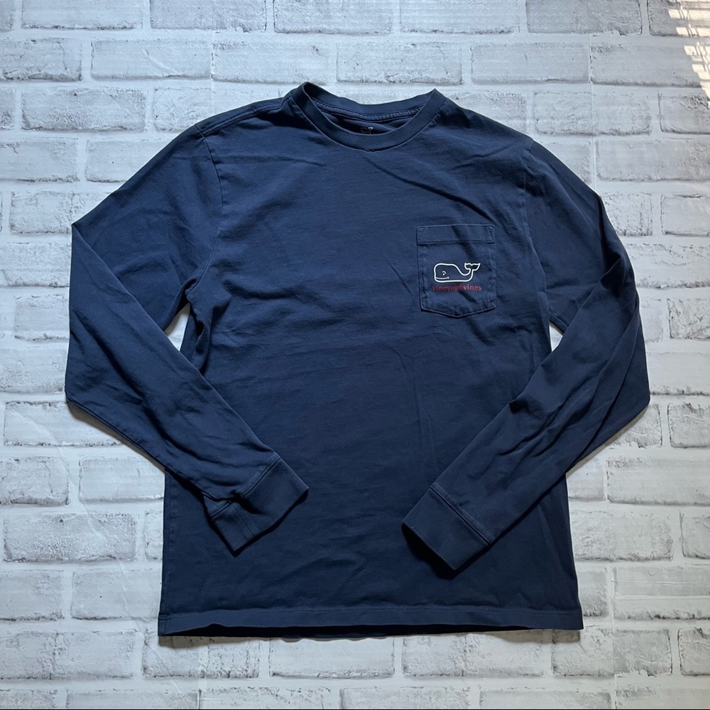 Vineyard Vines Christmas long sleeve. Navy. Youth L.